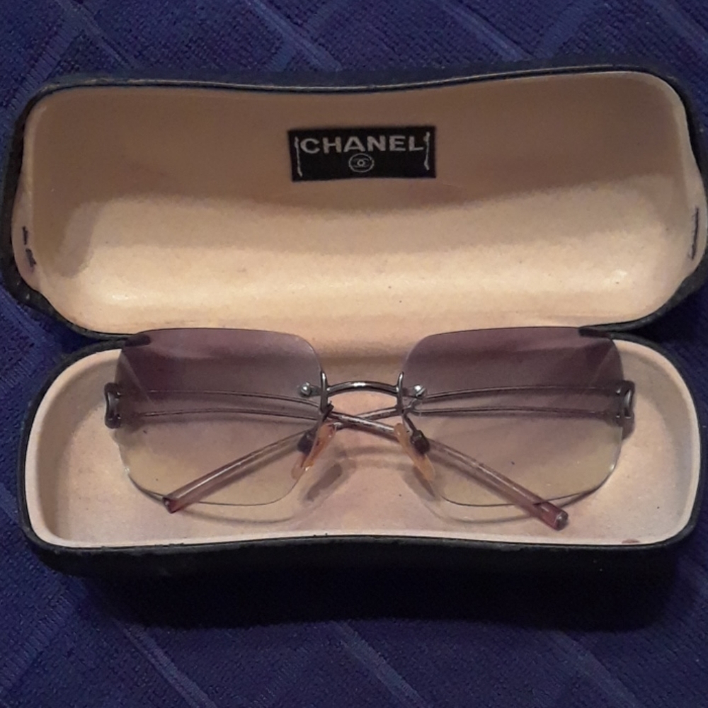 💜CHANEL💜 SUN GLASSES